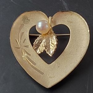 Vtg 12K Yellow Gold Heart Shaped Brooch With Pearl